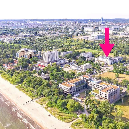 Family & Friends, 70 M2 Balcony, Only 3 Min To The Beach! Free Parking Апартаменти *
